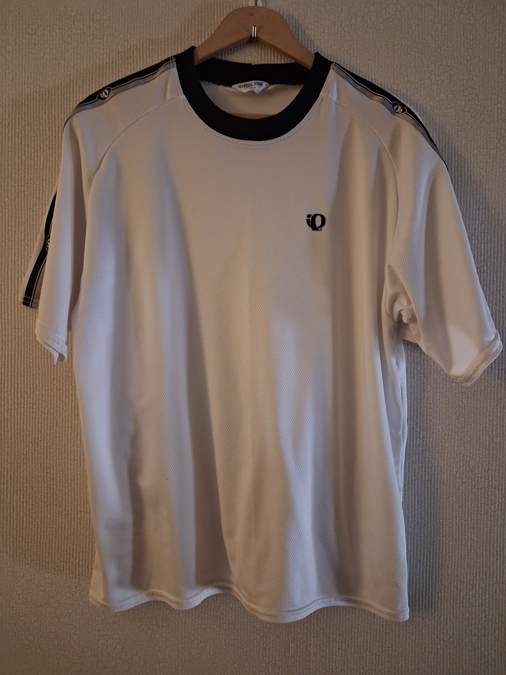 Pearl Izumi Men's L White Performance Tee with Black Trim